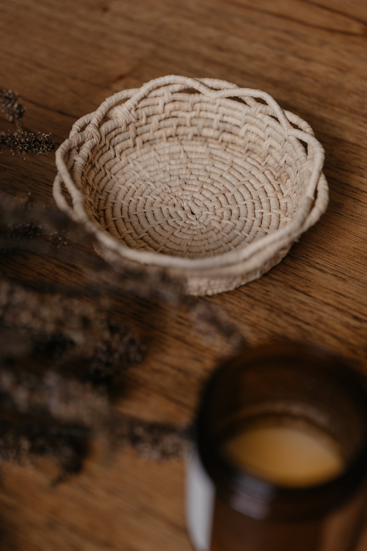 Medium Tall Daisy Basket