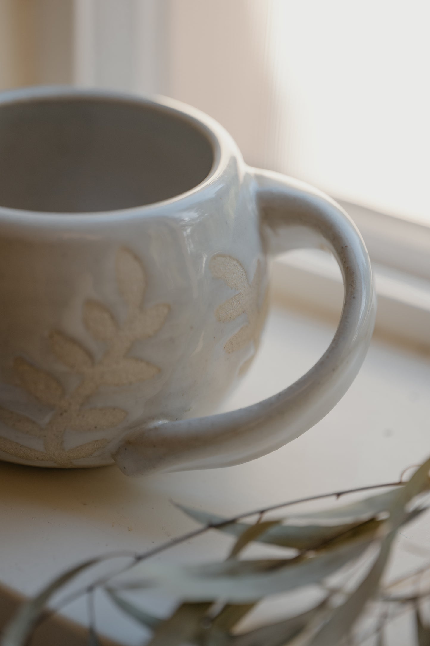 Leafy White Mug