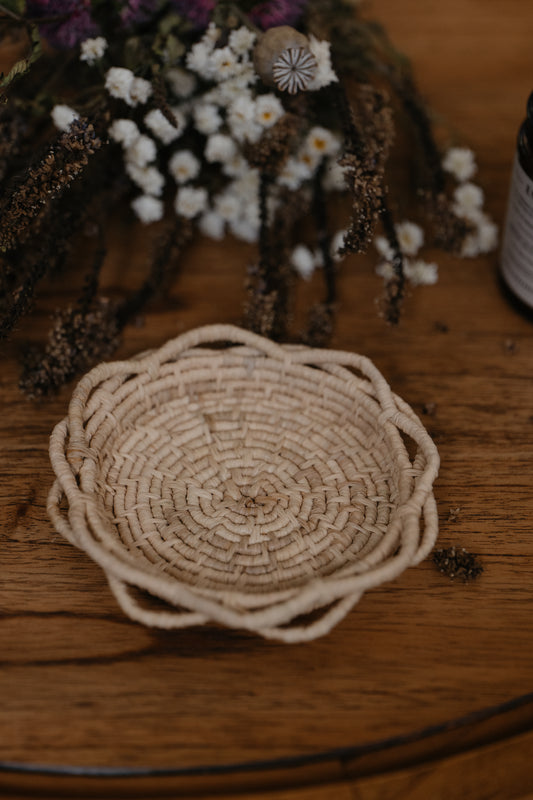 Medium Daisy Basket