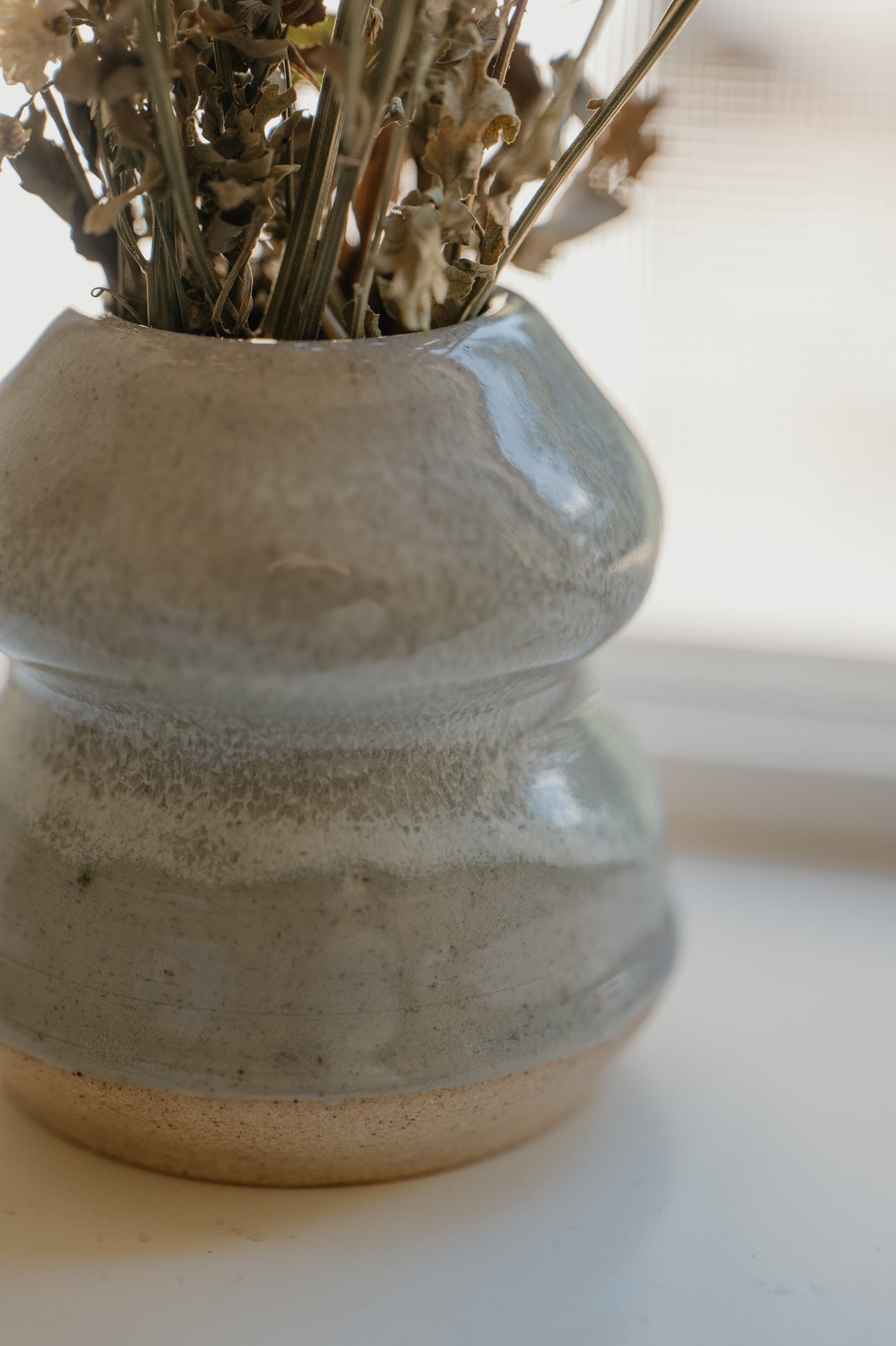 Curvy White Bud vase